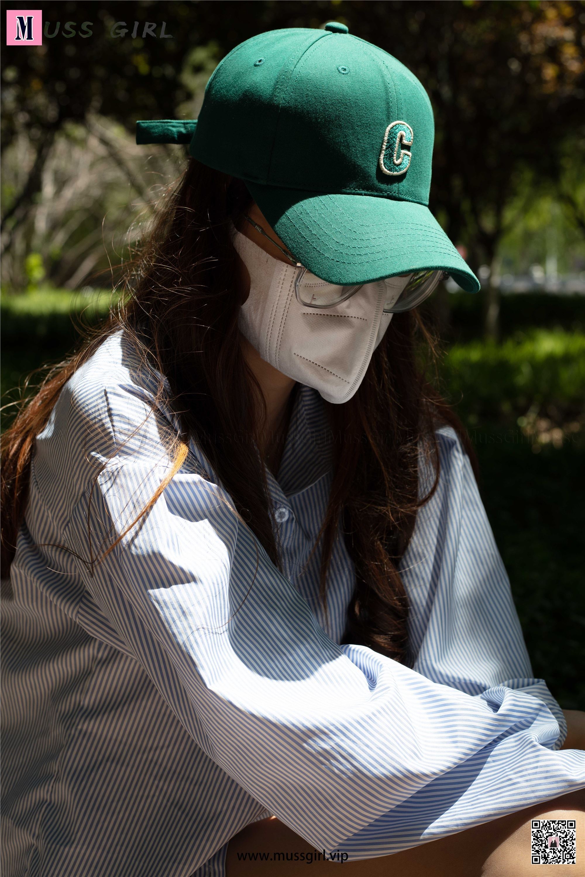 MussGirl慕丝女郎  NO.212 牛仔热裤肉丝美女2